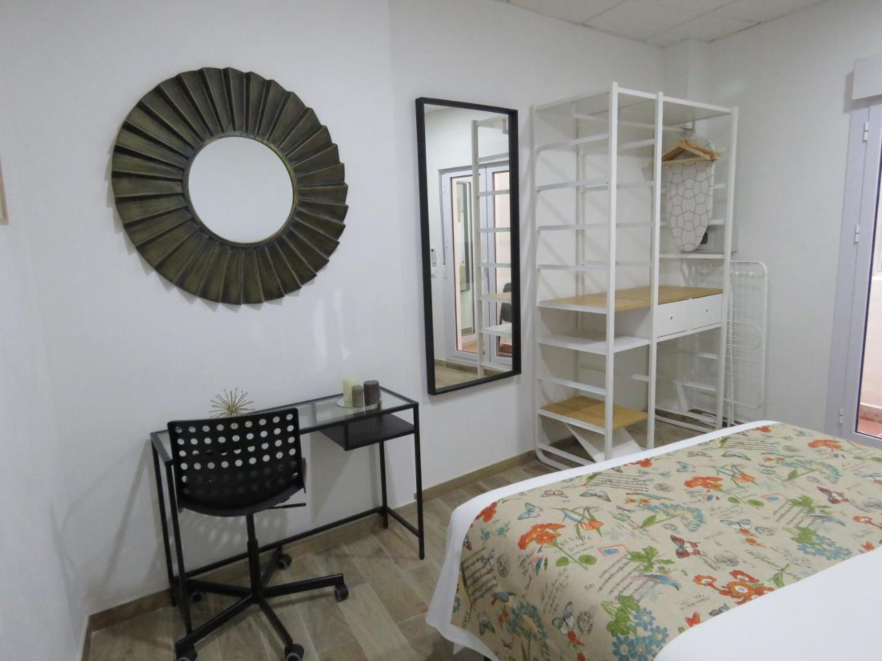 Living Sevilla Apartments Hercules Kültér fotó
